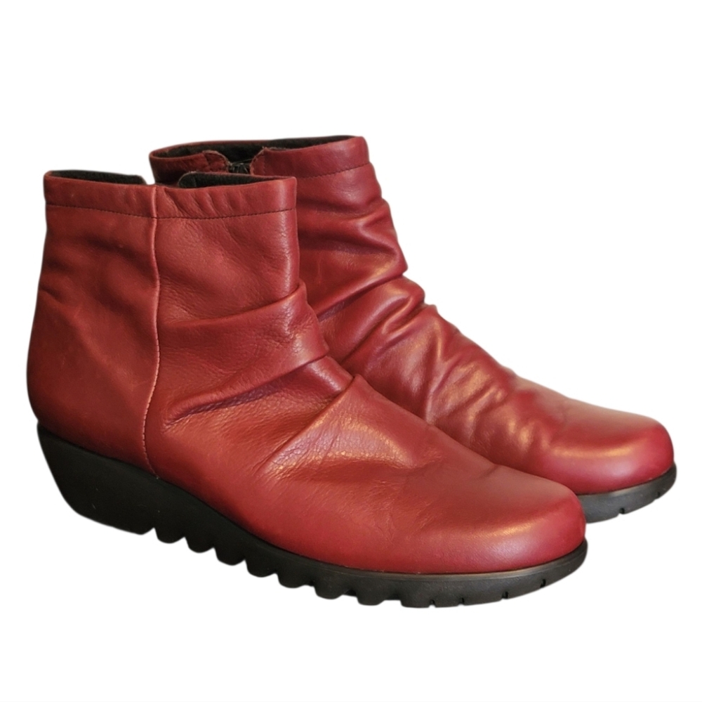 Munro Riley Cranberry Slouch Ankle Boot Bootie Size 9N